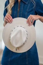 Baldiz White Palm Hat Silver Burst