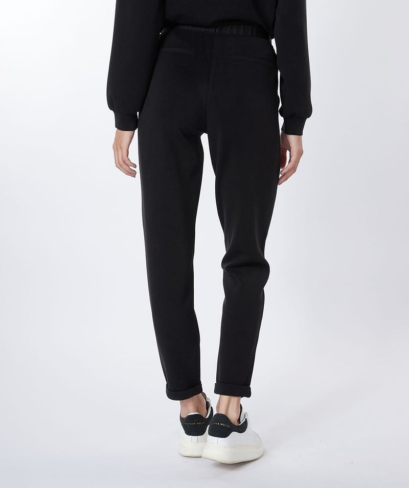 Esqualo Black Ankle Jogger – Luxury and Love